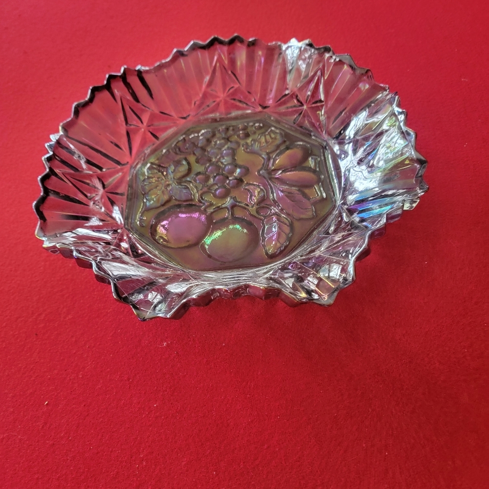 Carnival glass iridescent vintage fluted bowl